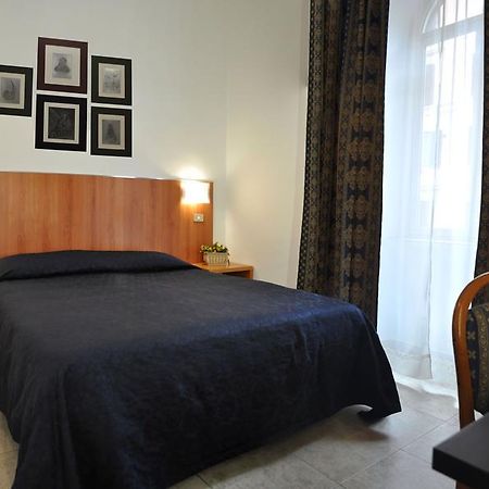 Hotel Fiorenza Rome Chambre photo